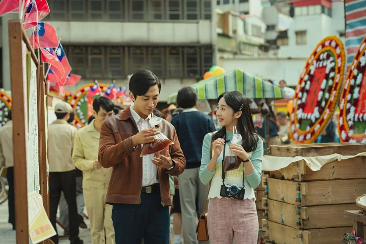 【電影線上看】那張照片裡的我們 The Photo from 1977